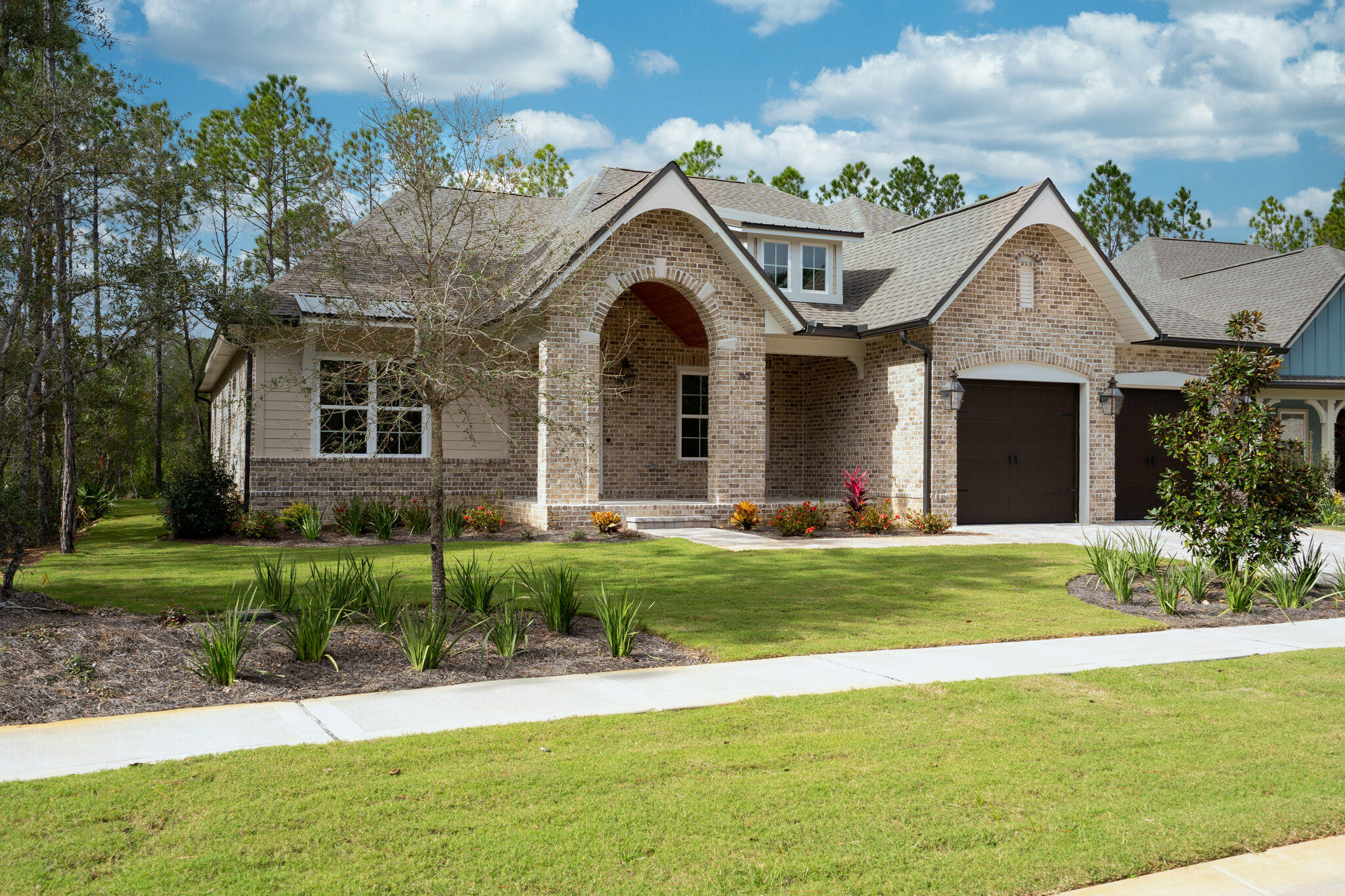 THE VINEYARDS - Residential
