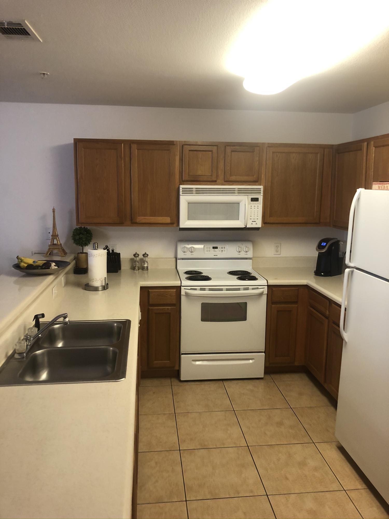 CIRCLE PARK CONDO - Residential