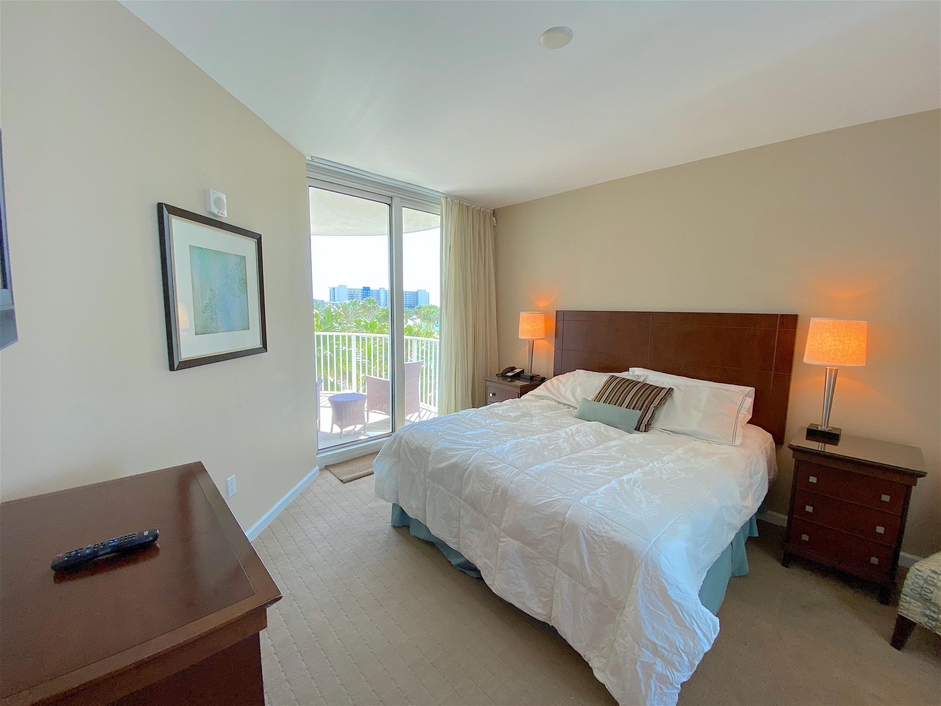 THE PALMS OF DESTIN RESORT - Residential