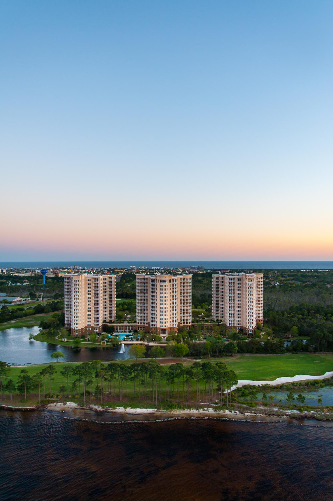 ONE WATER PLACE - Residential