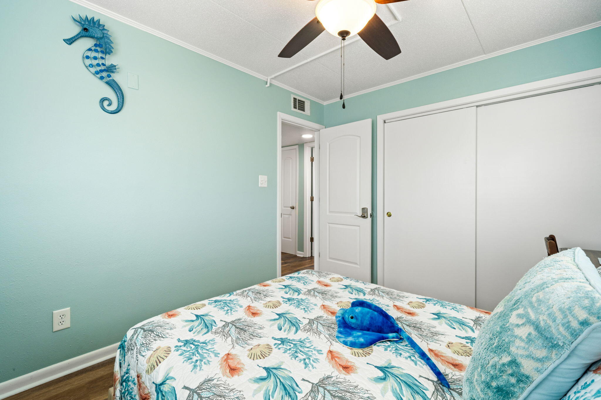 WATERWAY CONDO - Residential