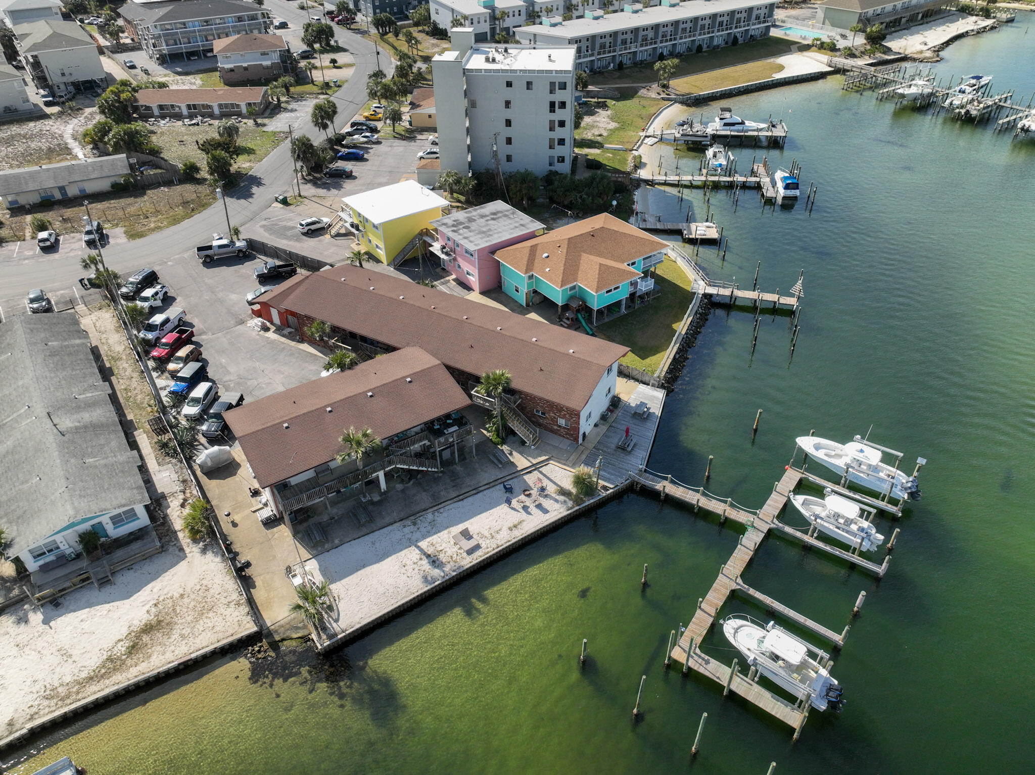 WATERWAY CONDO - Residential