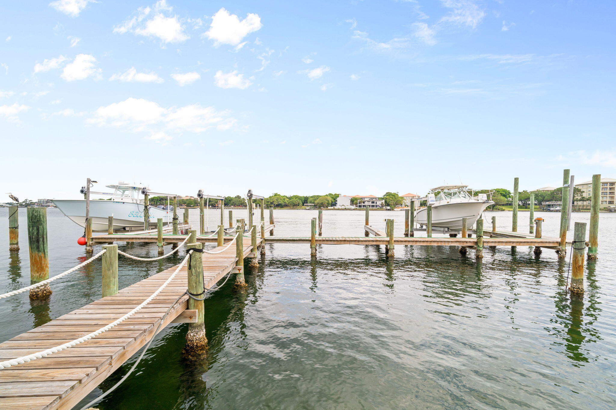 WATERWAY CONDO - Residential