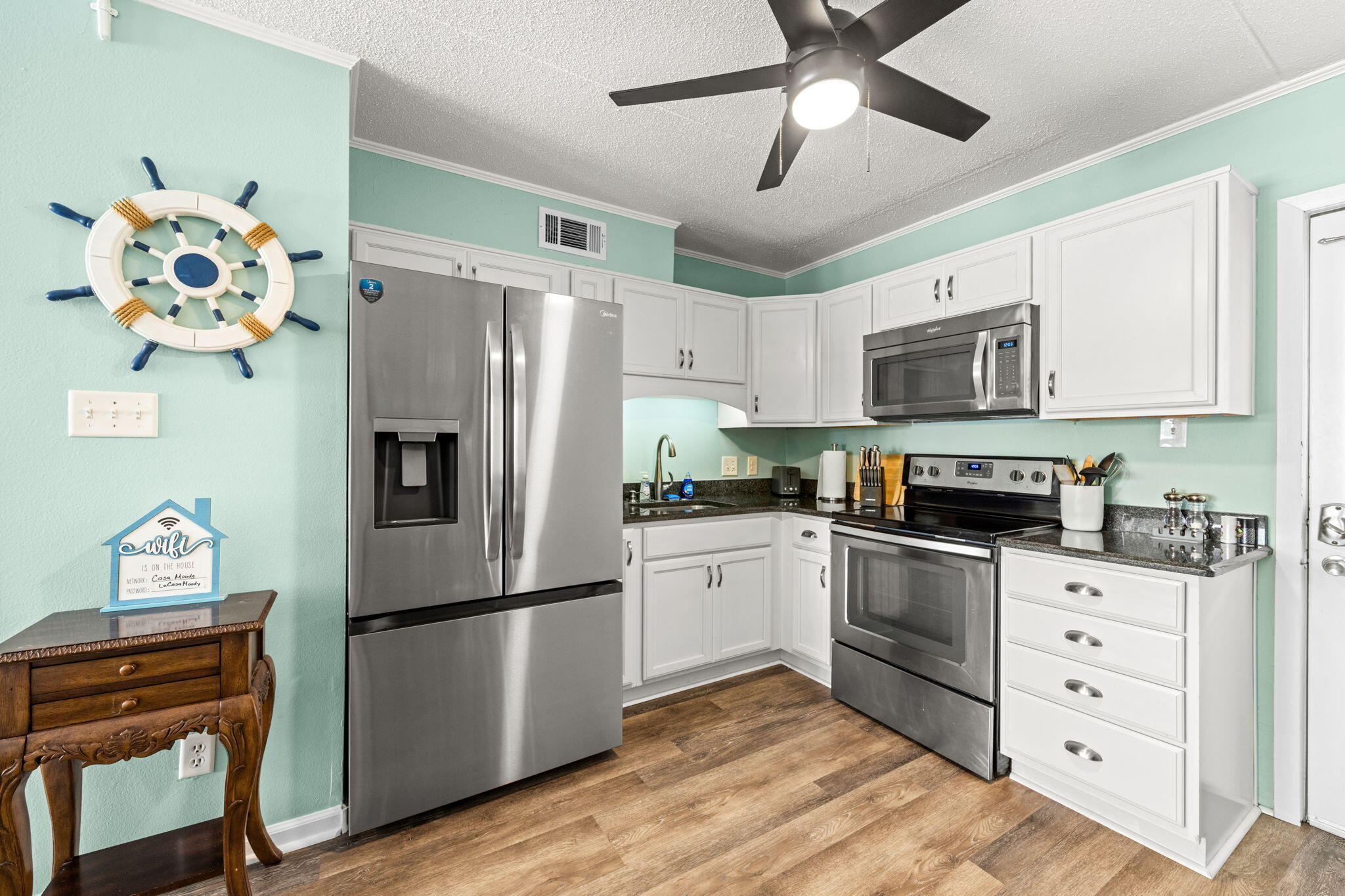 WATERWAY CONDO - Residential