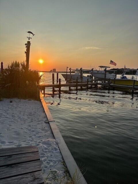 WATERWAY CONDO - Residential