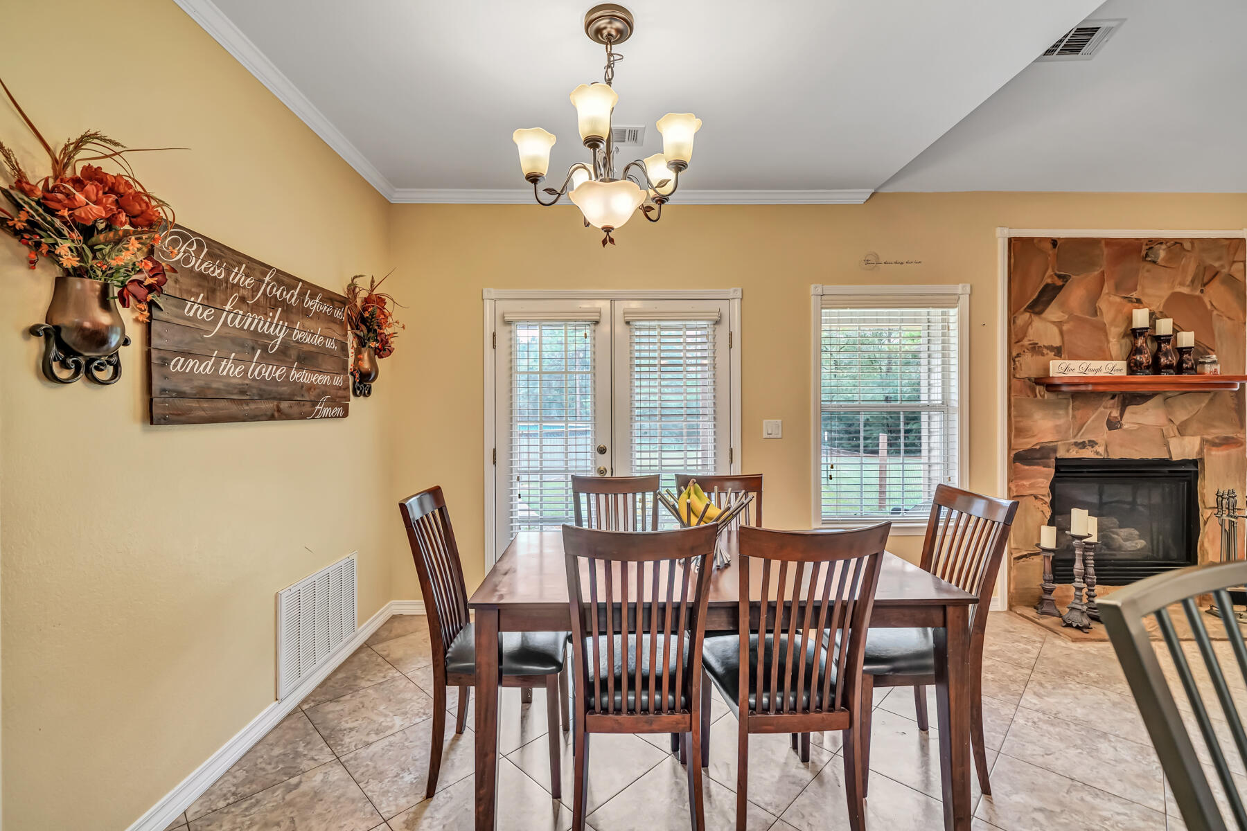 OAKWOOD HILLS - Residential