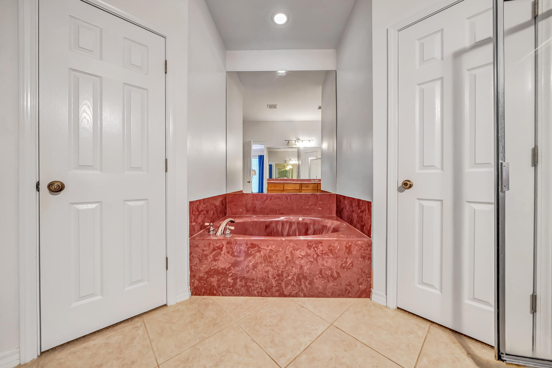 OAKWOOD HILLS - Residential