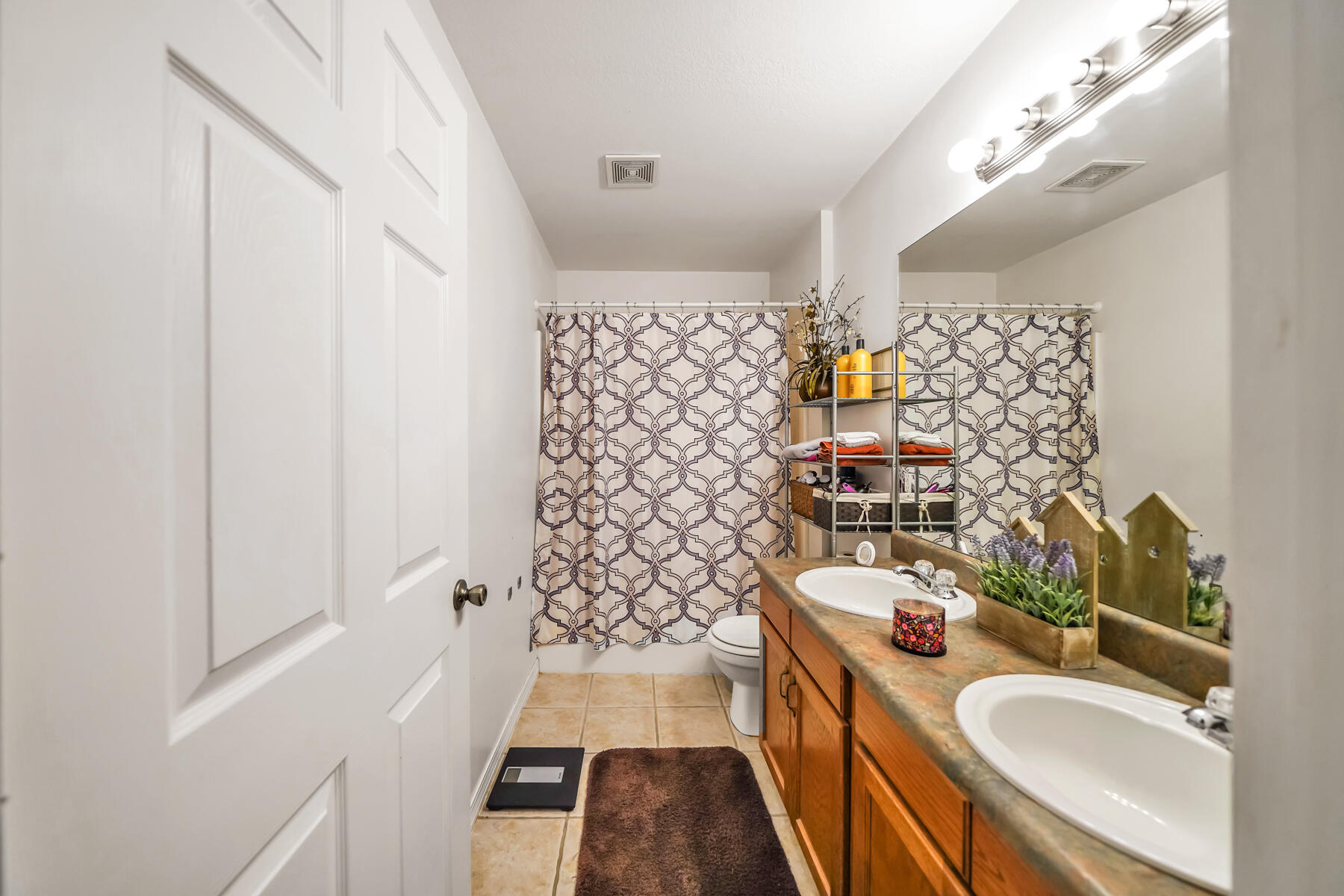OAKWOOD HILLS - Residential