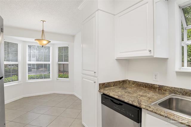 LA CHATEAU CONDO - Residential