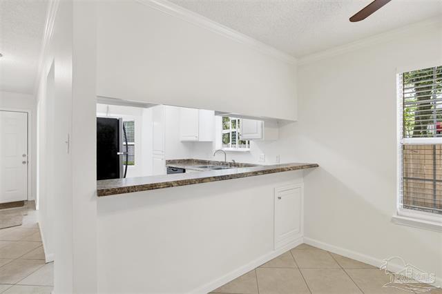 LA CHATEAU CONDO - Residential