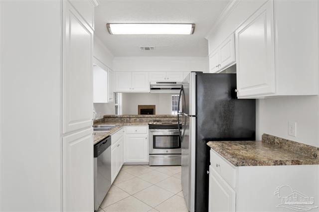 LA CHATEAU CONDO - Residential