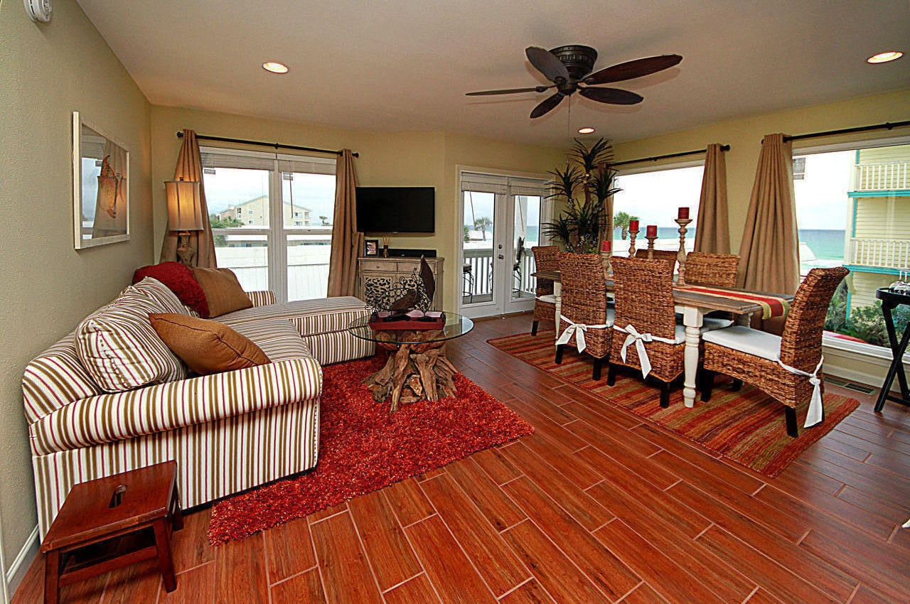 CRYSTAL PIER COURTYARD T/H - Residential