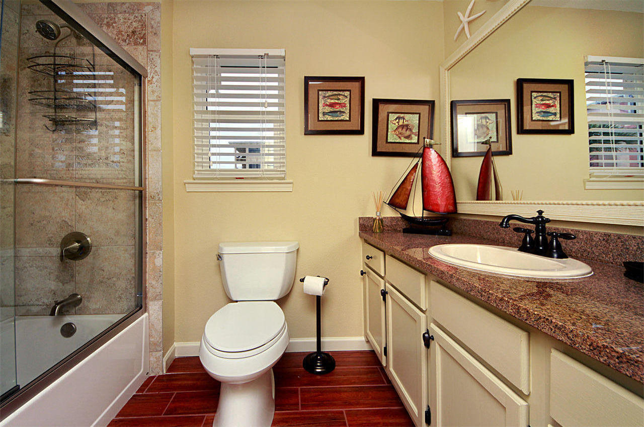 CRYSTAL PIER COURTYARD T/H - Residential