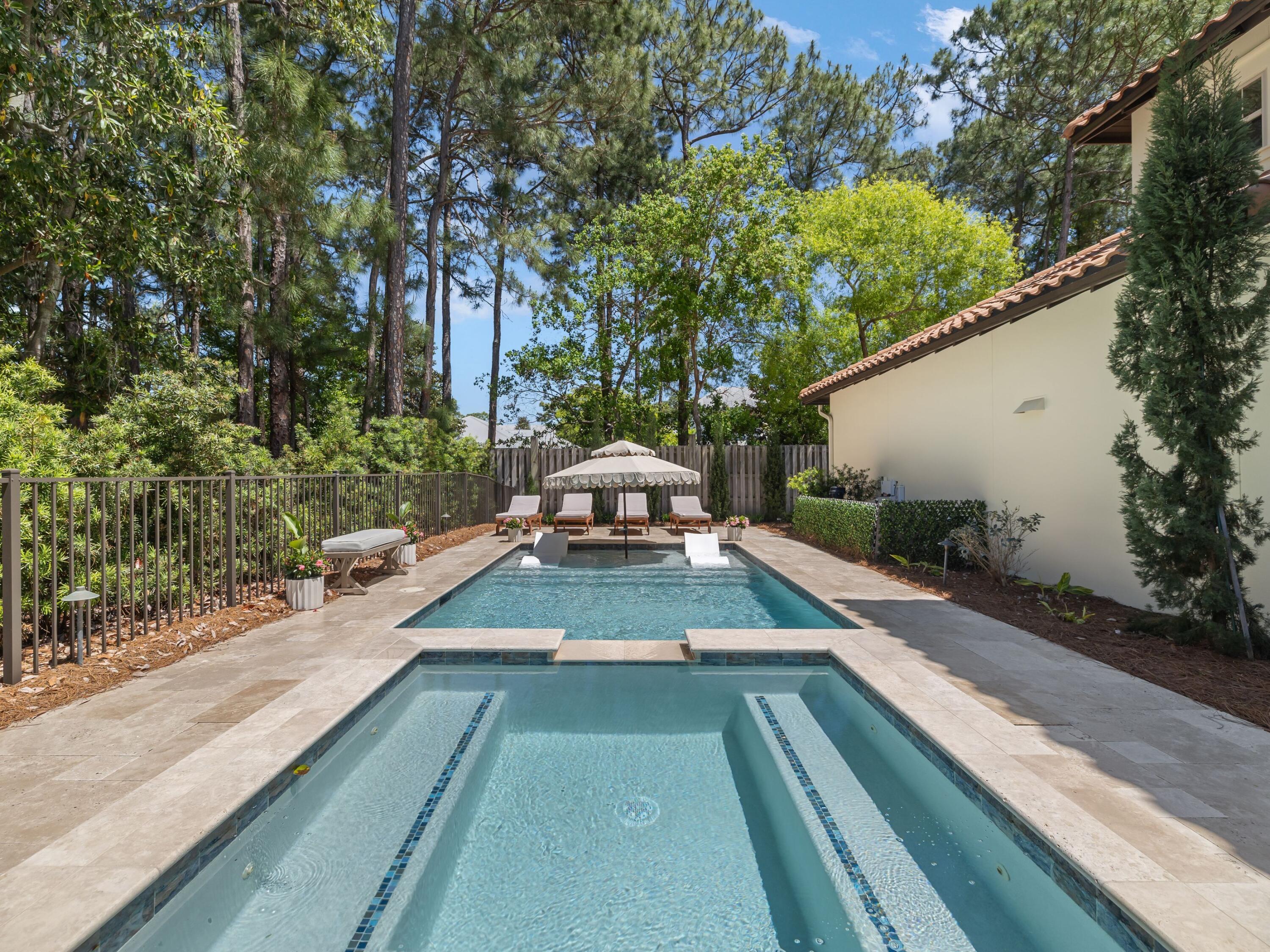 VINEYARD AT RAVEN OAKS - Residential