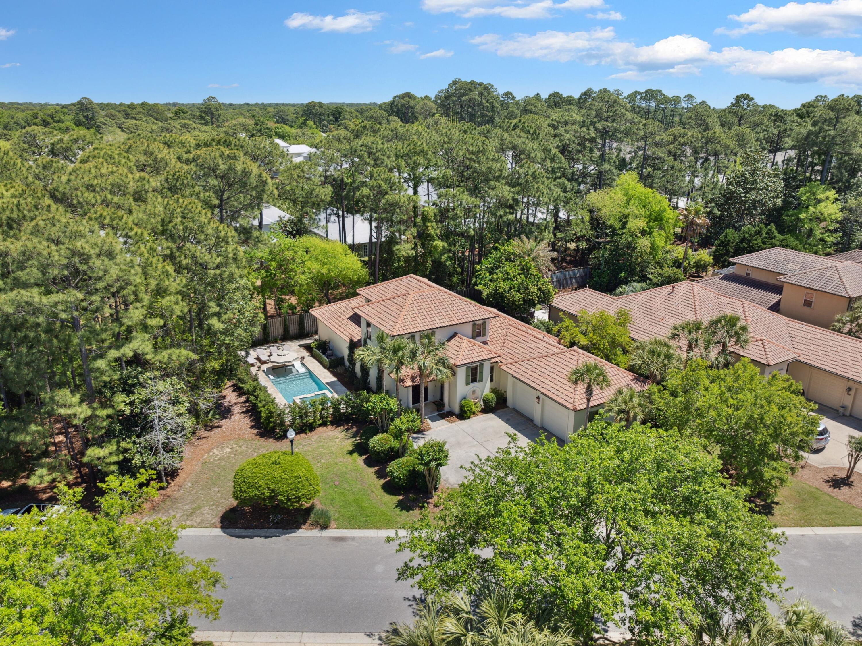 VINEYARD AT RAVEN OAKS - Residential