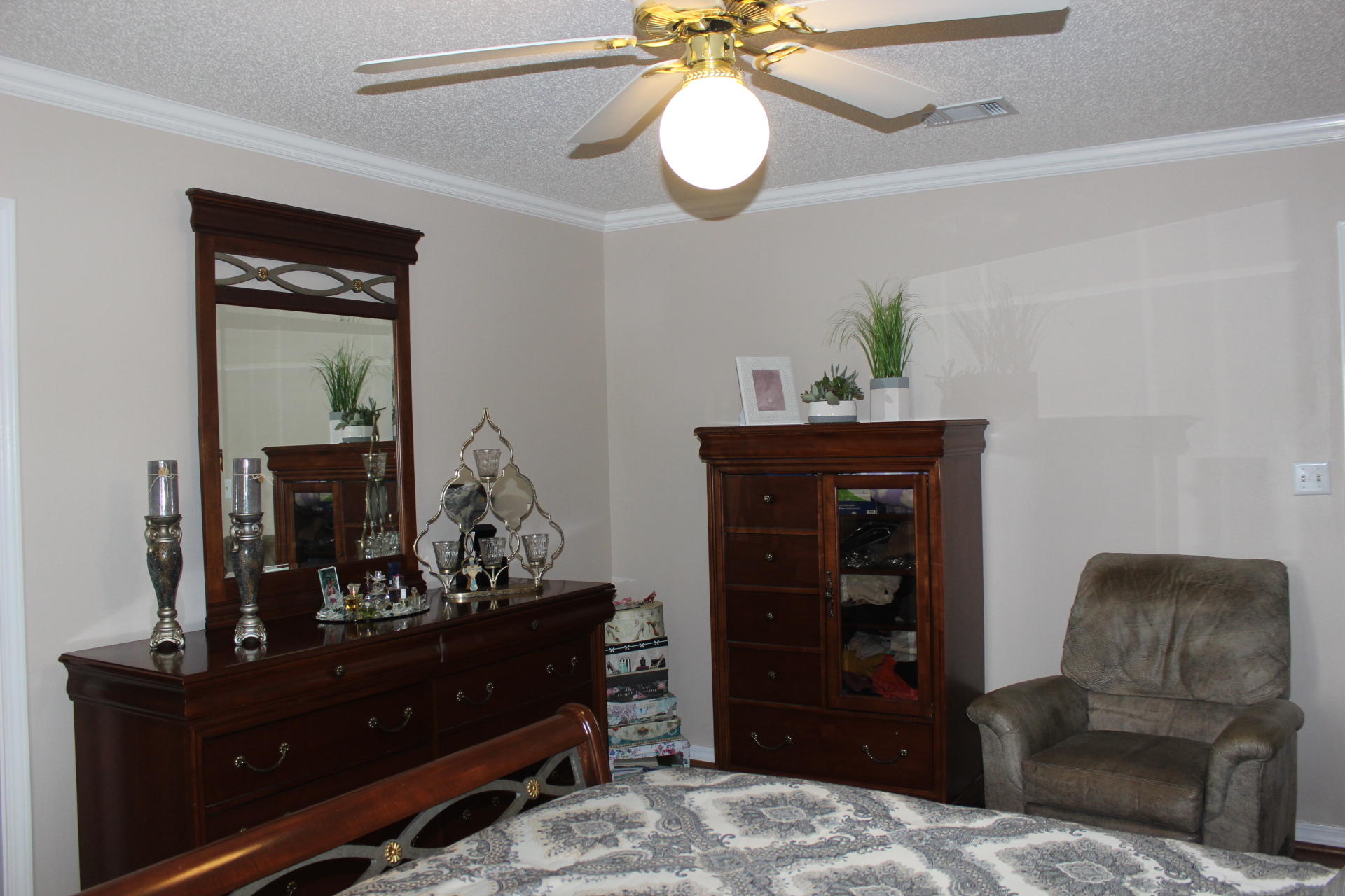 CHEROKEE BEND S/D - Residential