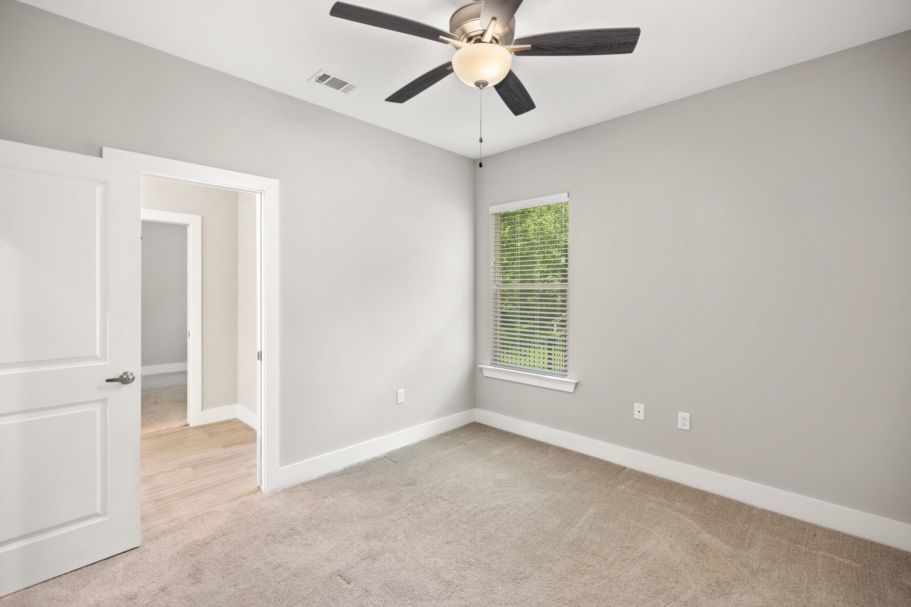 PINE LAKE S/D - Residential