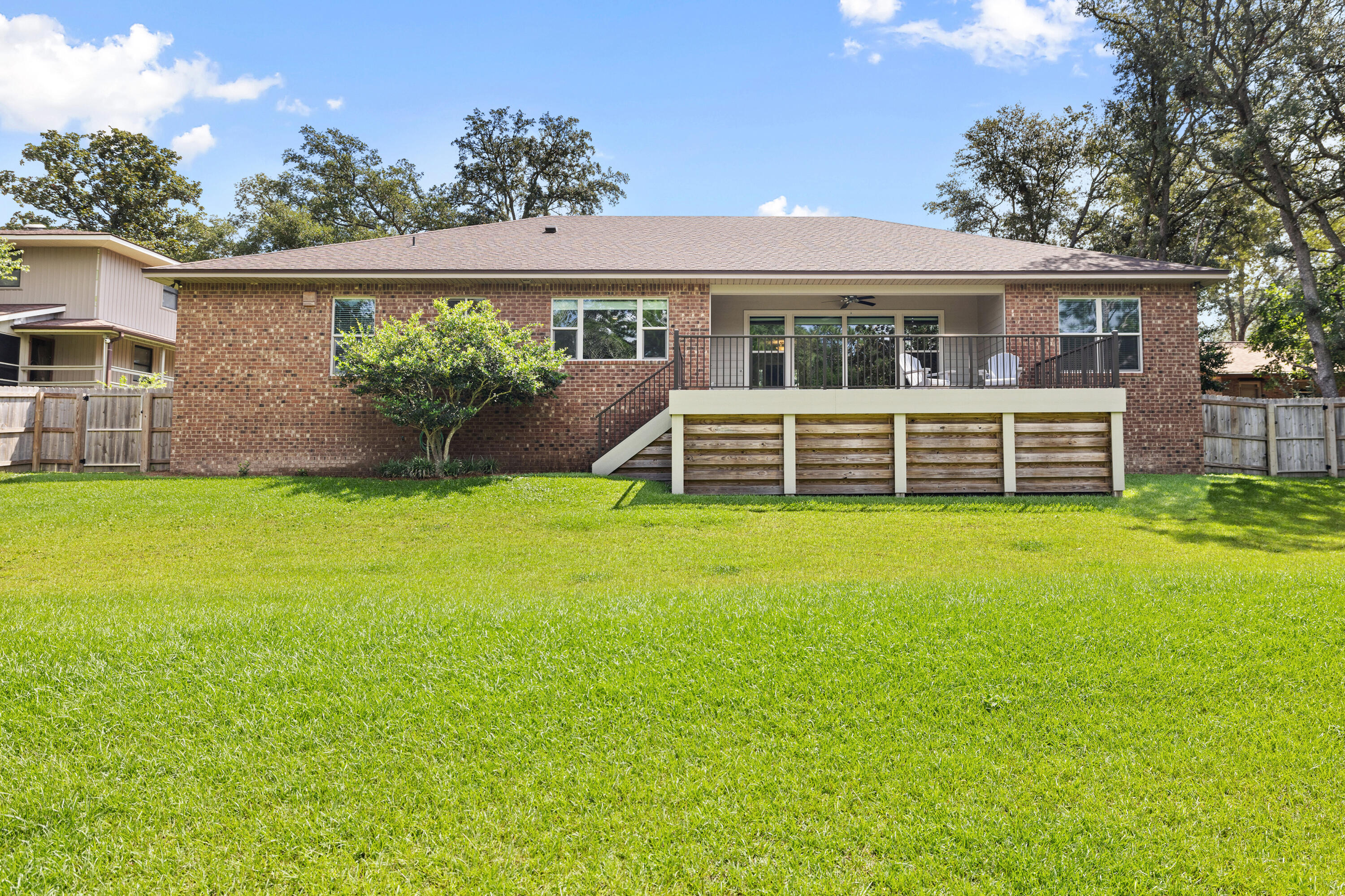 PINE LAKE S/D - Residential