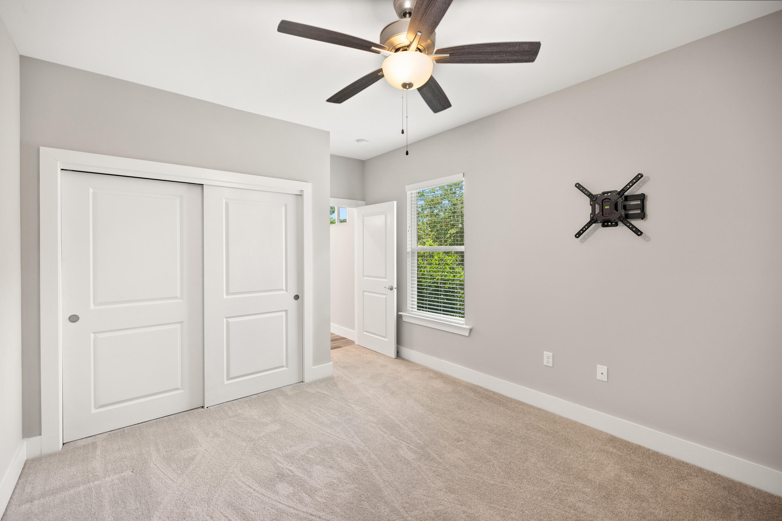 PINE LAKE S/D - Residential