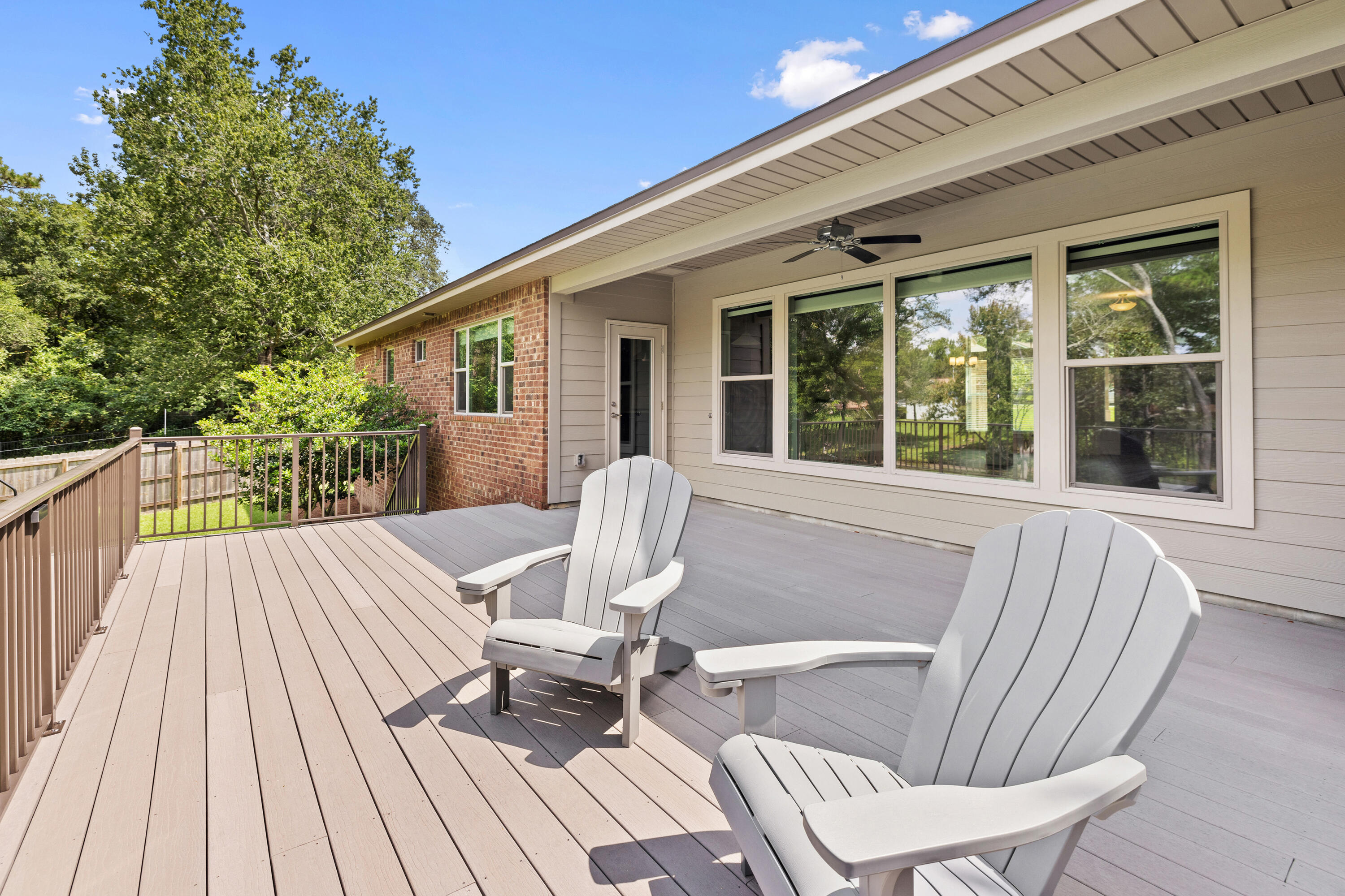 PINE LAKE S/D - Residential