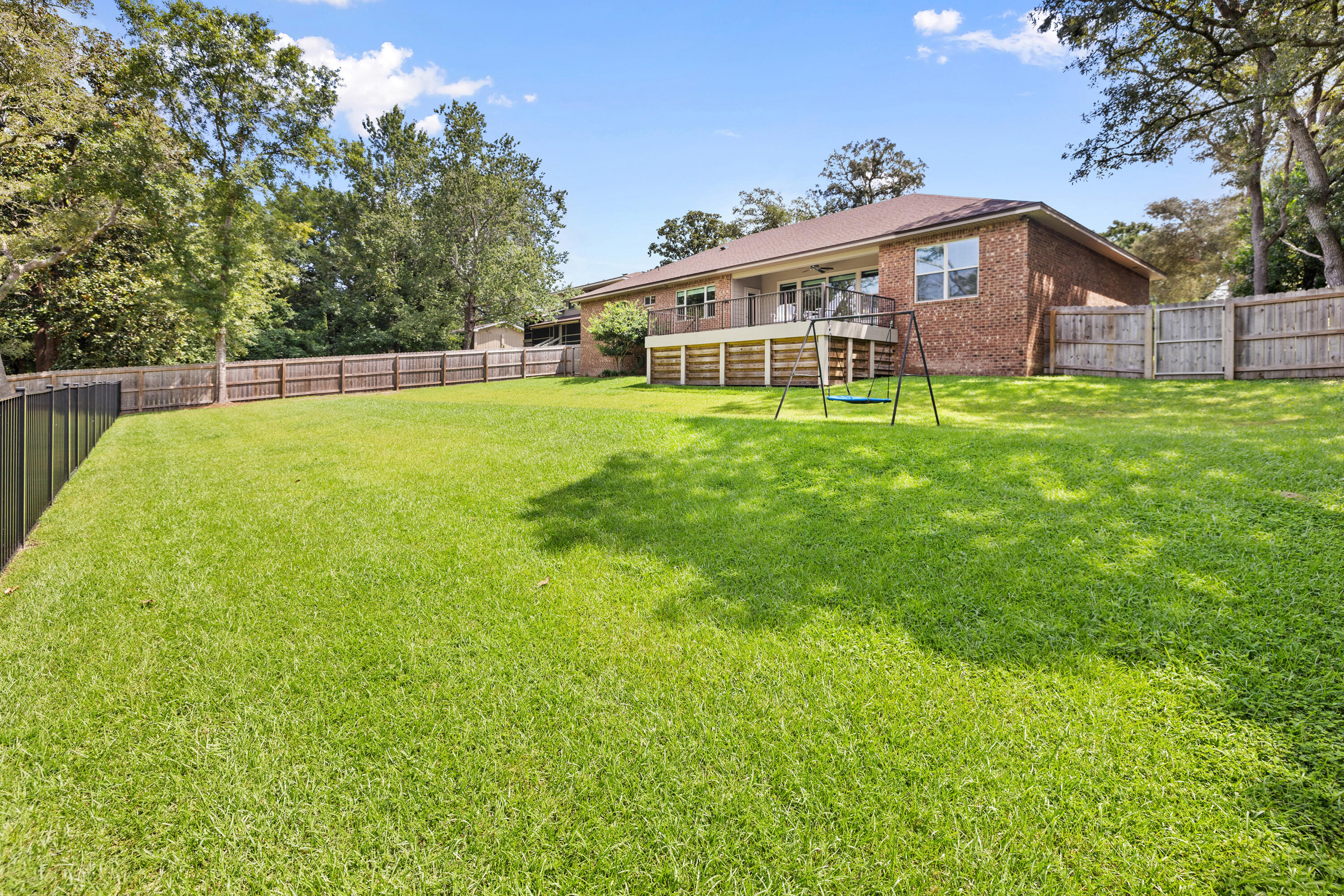 PINE LAKE S/D - Residential