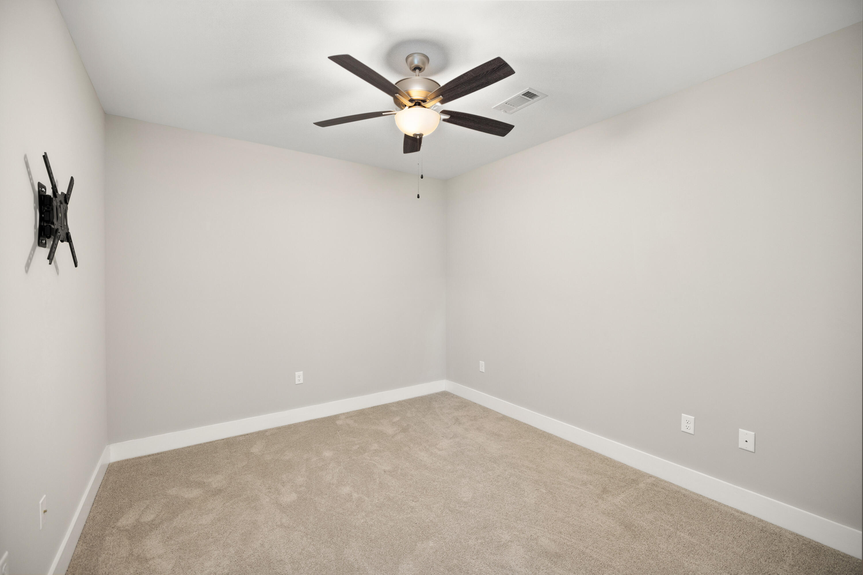 PINE LAKE S/D - Residential