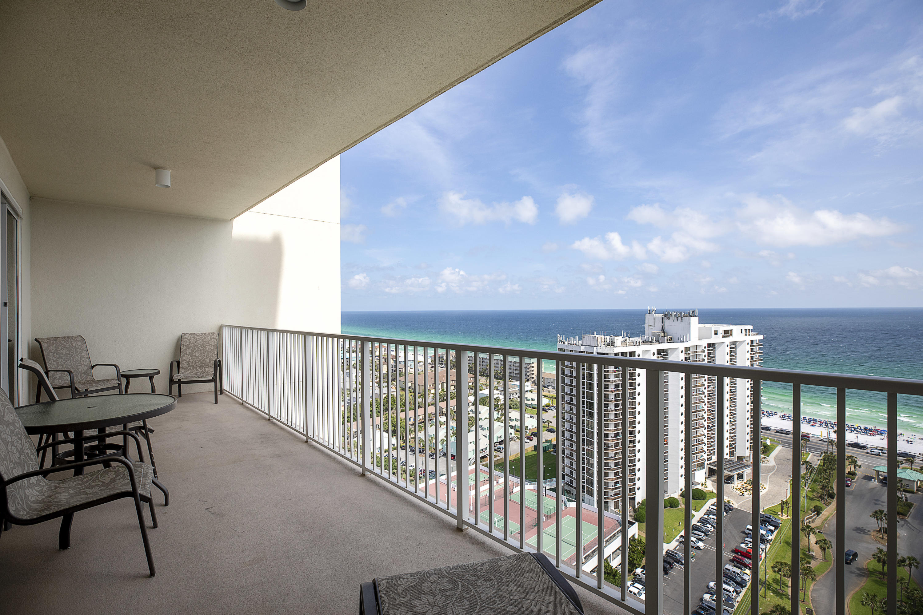 ARIEL DUNES - Residential