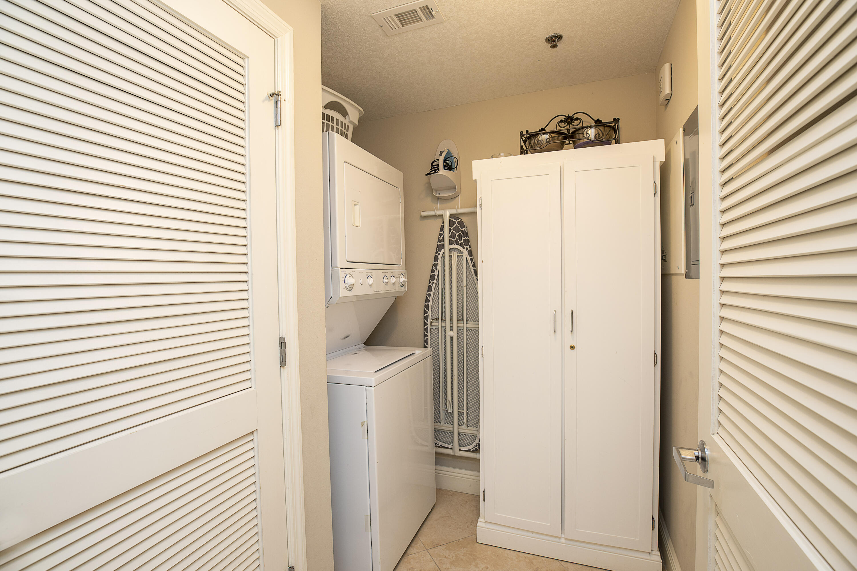 ARIEL DUNES - Residential