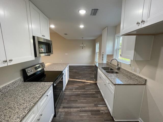 SOUTHERN OAKS - Residential