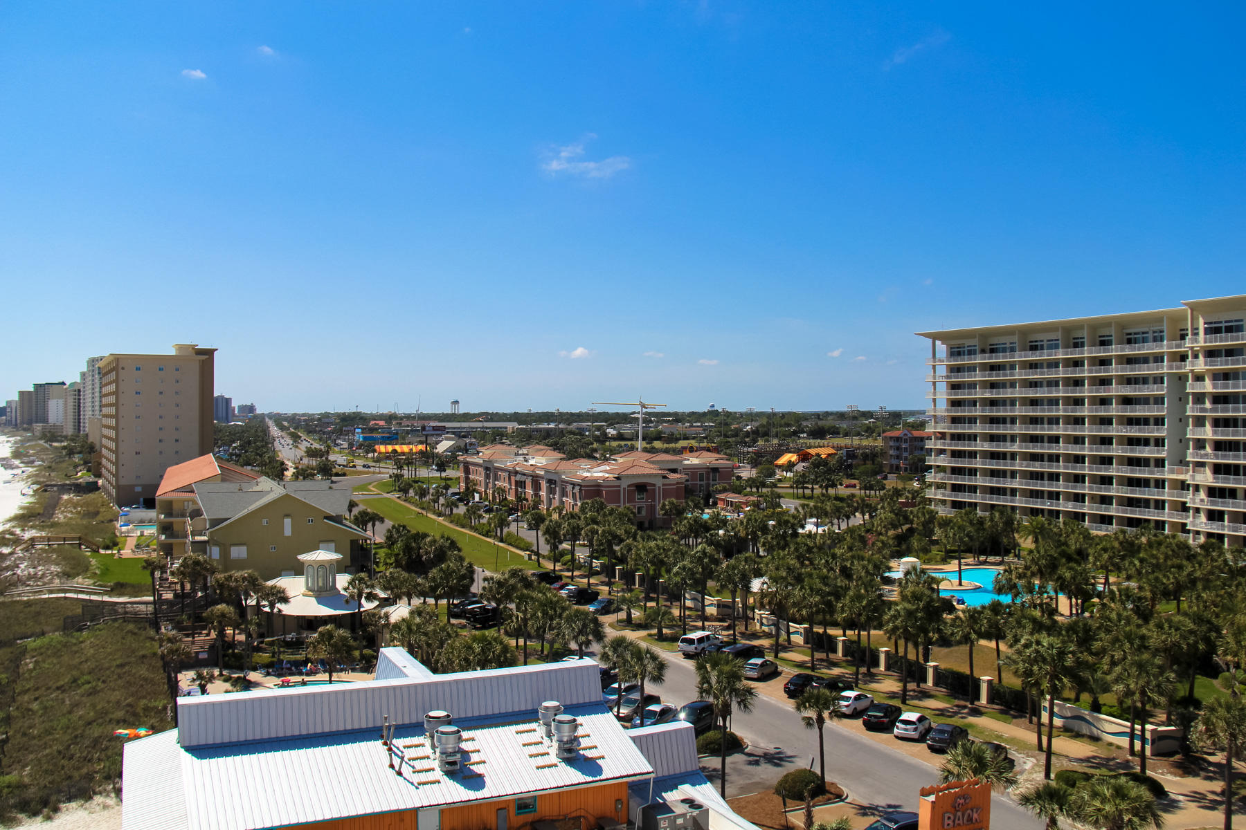 SIGNATURE BEACH - Residential