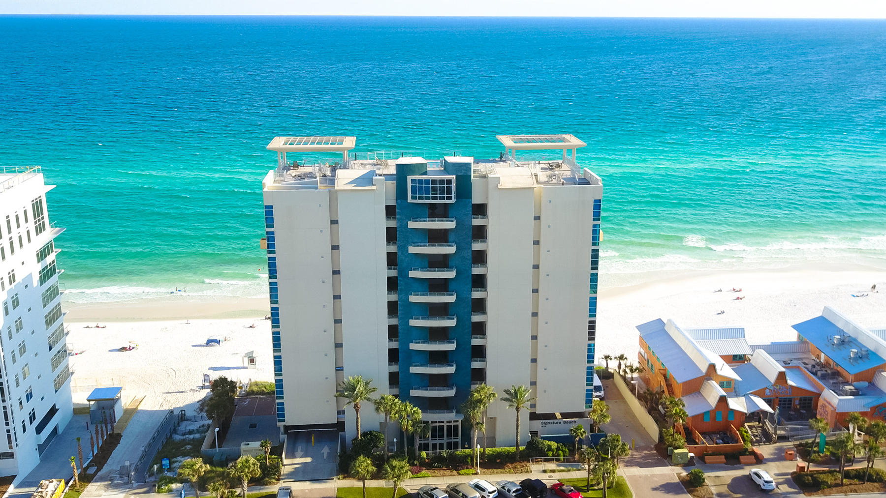 SIGNATURE BEACH - Residential