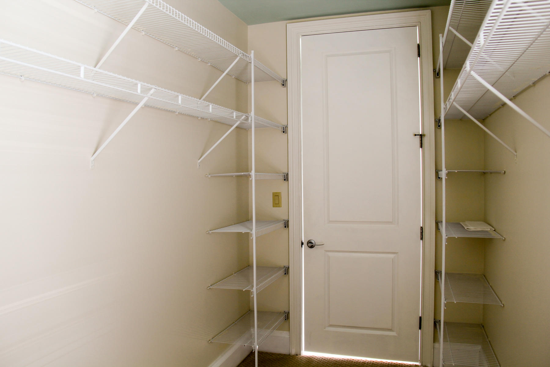 SIGNATURE BEACH - Residential