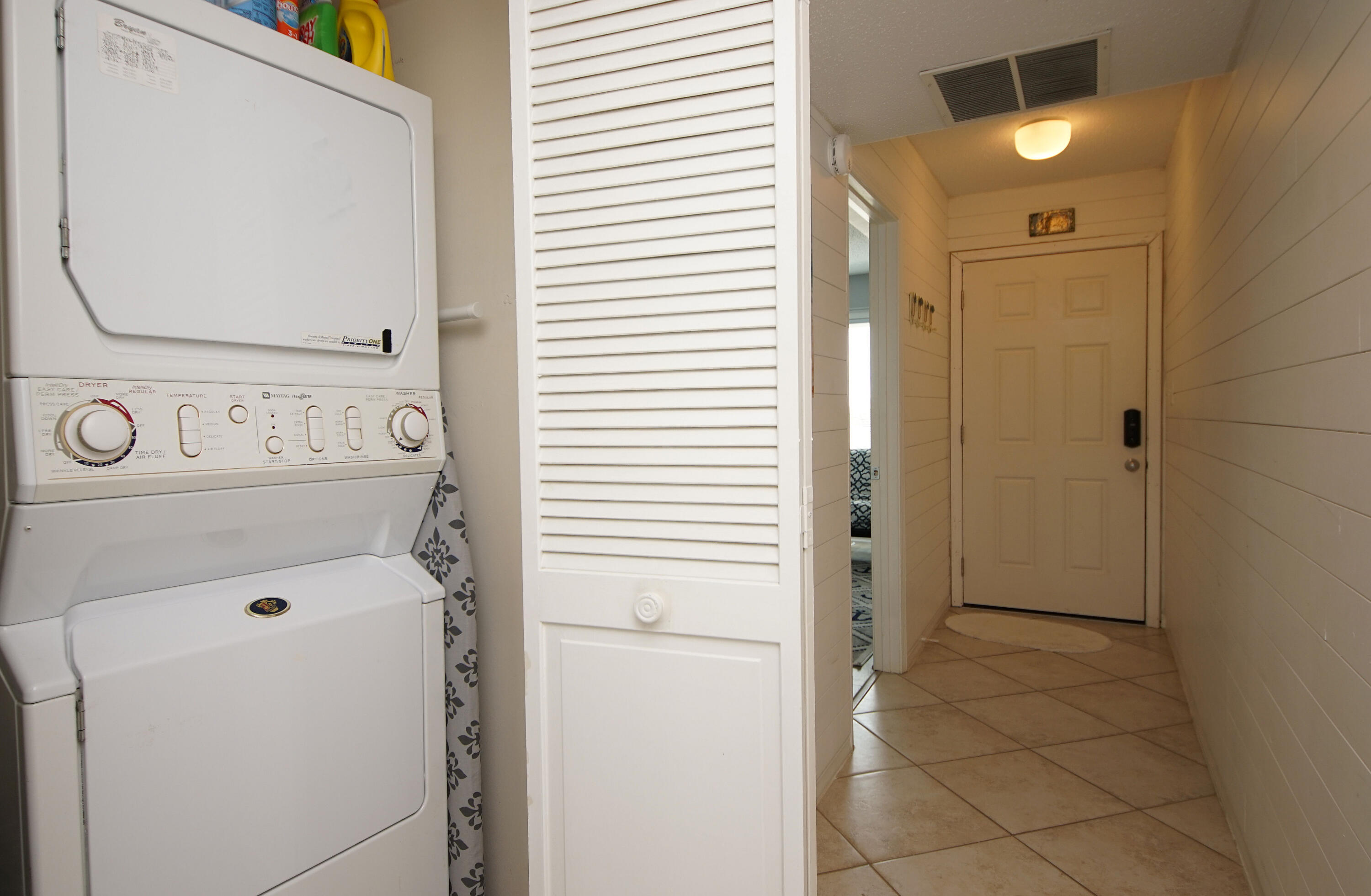 SEASCAPE CONDO PH 6A - Residential