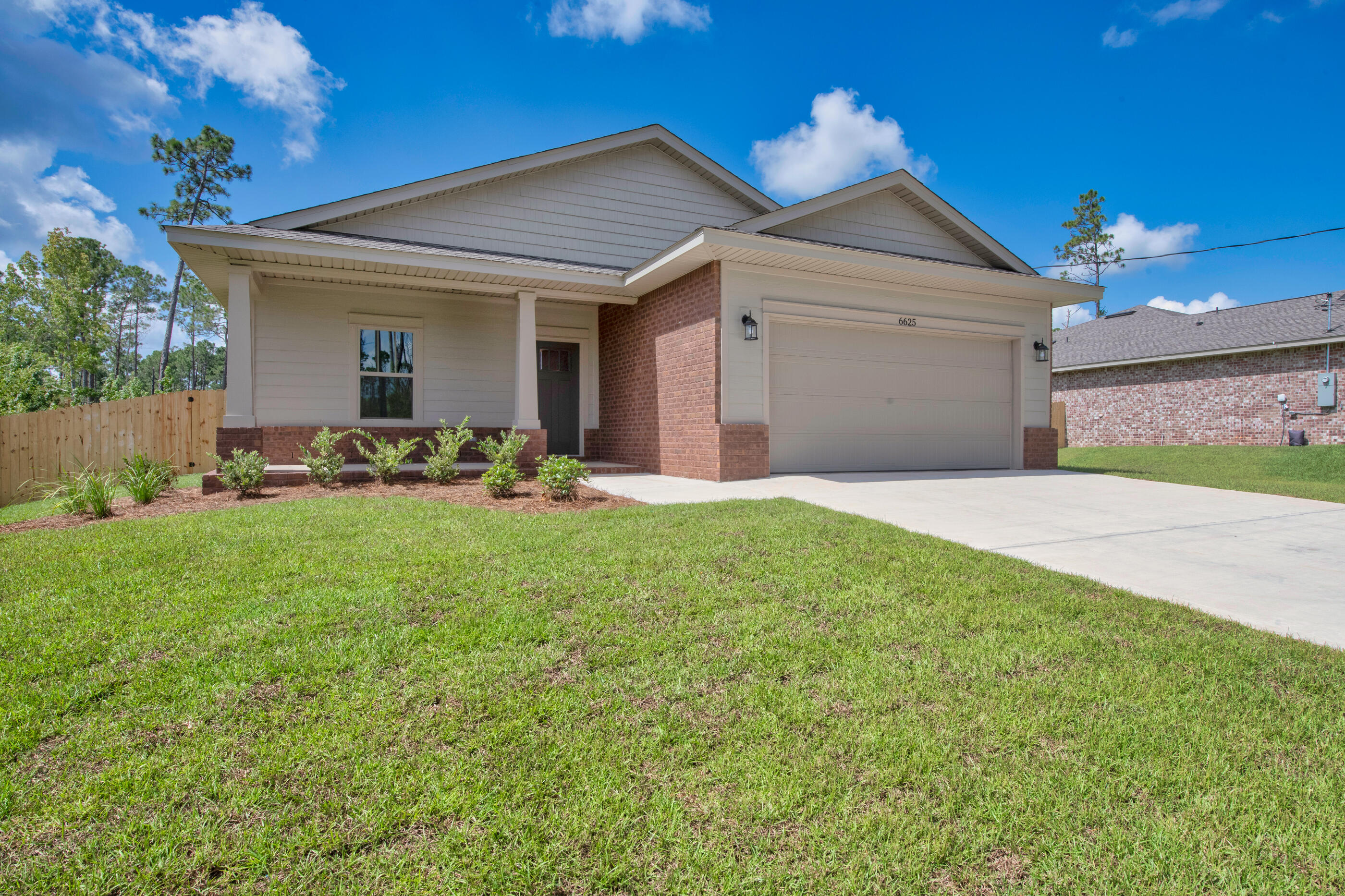 Rocky Shores - Residential