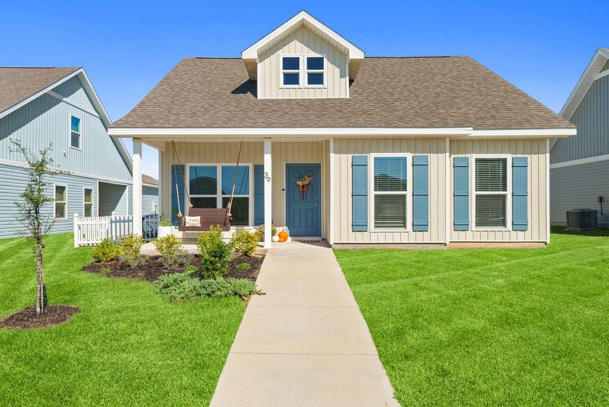 Beautiful and inviting, like new, 3 bed, 2 bath single-family home in Freeport, FL w/Fenced Yard and Pet Friendly! This modern home features 9' ceilings throughout, updated appliances, LVP flooring in kitchen, dining and living room, and plush carpet in bedrooms, plenty of storage, double vanity sinks in master ensuite with separate garden tub and standalone shower, covered patio and porch, and fenced yard. Washer and dryer included. Paint in secondary bedrooms not for you? Owner's will gladly paint to match rest of home before move in. Grayton Brewery opening new location soon just north of Owl's Head! Centrally located and only 10 minutes to Defuniak Springs/I-10 and only 25 mins to Grayton Beach! Owls Head offers a 7+ acre greenspace park, featuring a walking path, trees  and large grass areas to play, picnic, and more! Pets allowed, restrictions apply. If approved, $25/mo pet rent, plus a one-time $250 non-refundable pet fee, per pet. A one-time $100 lease admin fee will apply.

6+ month lease available