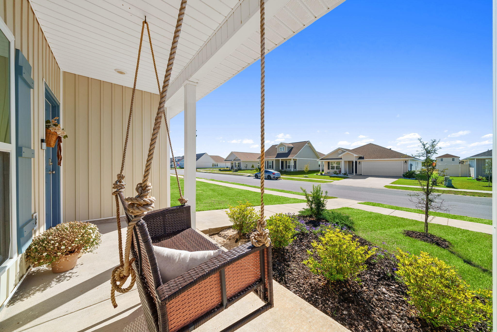 OWL'S HEAD - Residential Lease