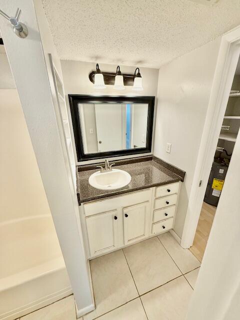 CEDARS CONDO - Residential Lease