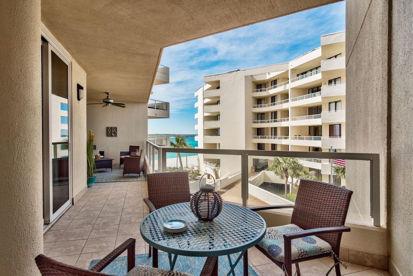 EAST PASS TOWERS CONDO PH 2 - Residential