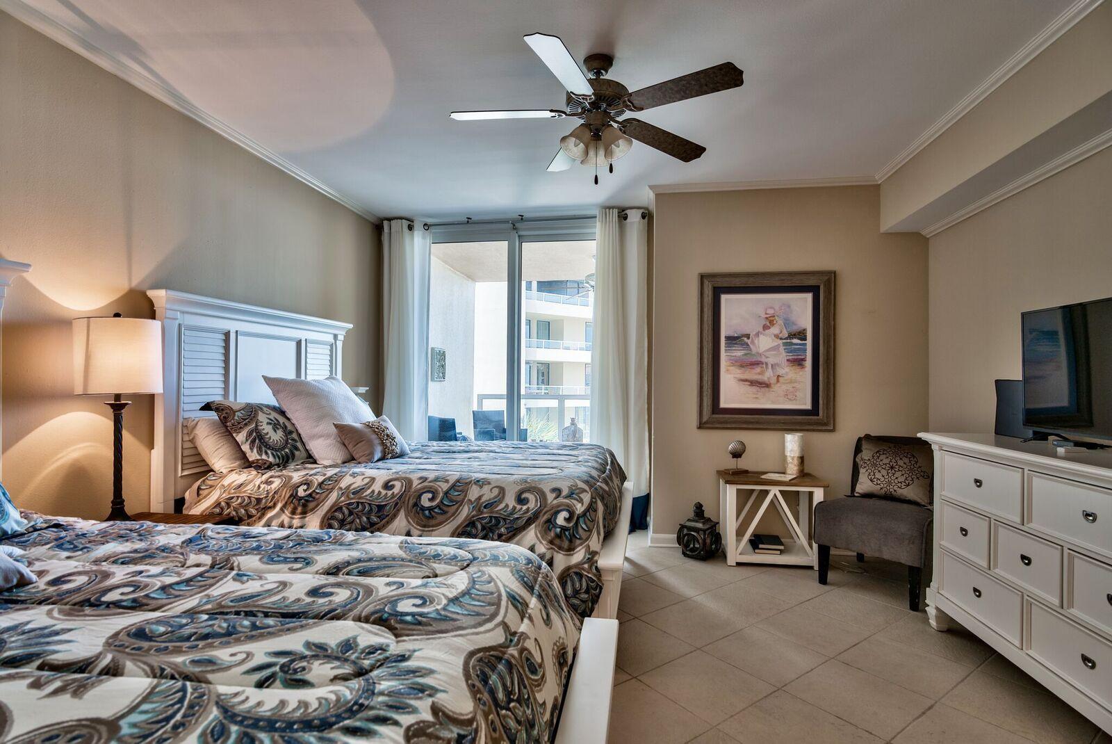 EAST PASS TOWERS CONDO PH 2 - Residential