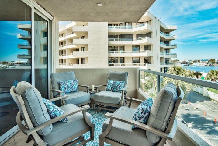 EAST PASS TOWERS CONDO PH 2 - Residential