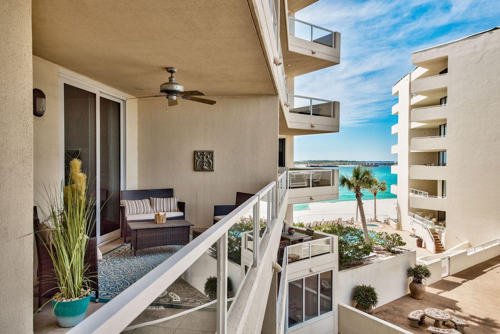 EAST PASS TOWERS CONDO PH 2 - Residential