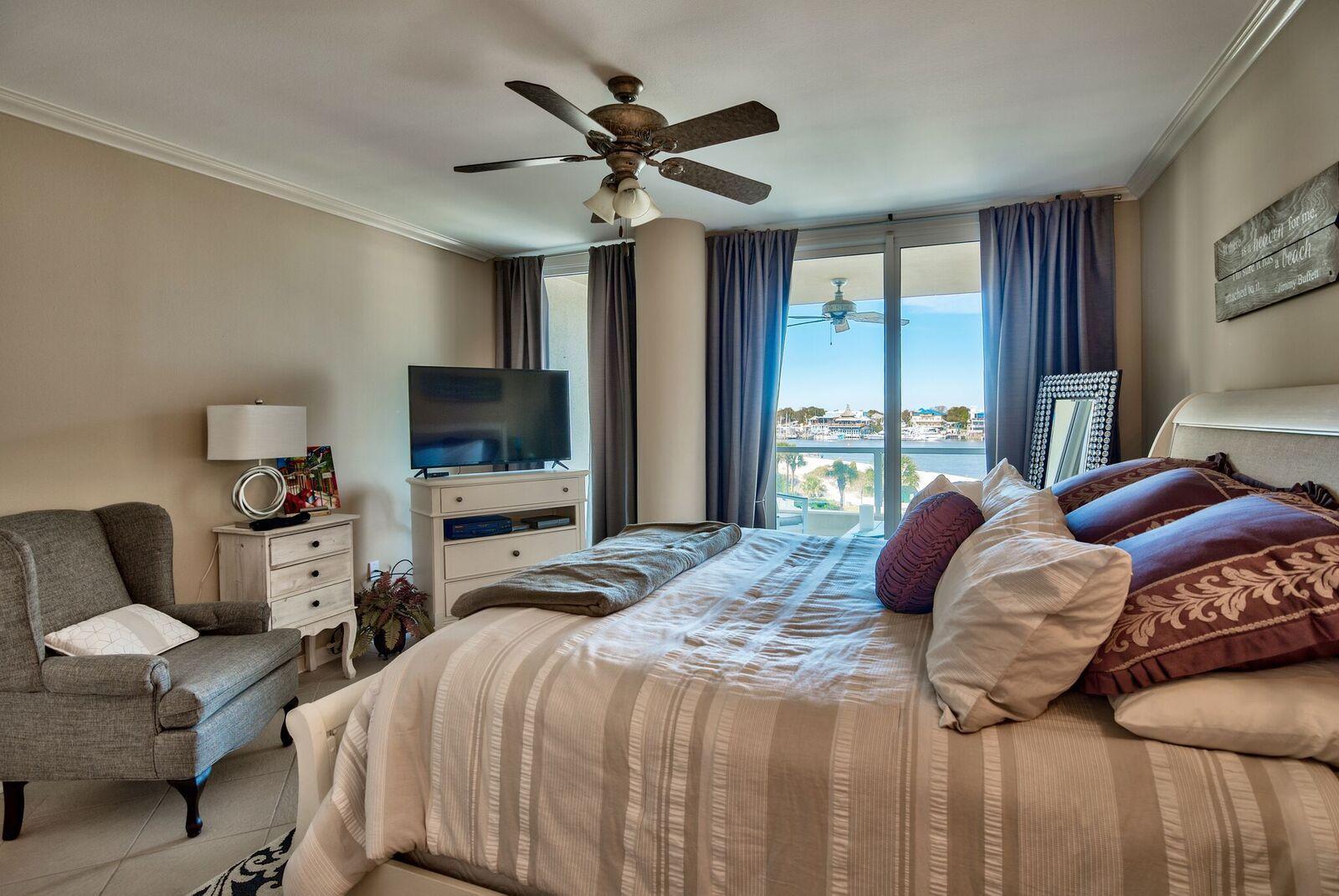 EAST PASS TOWERS CONDO PH 2 - Residential