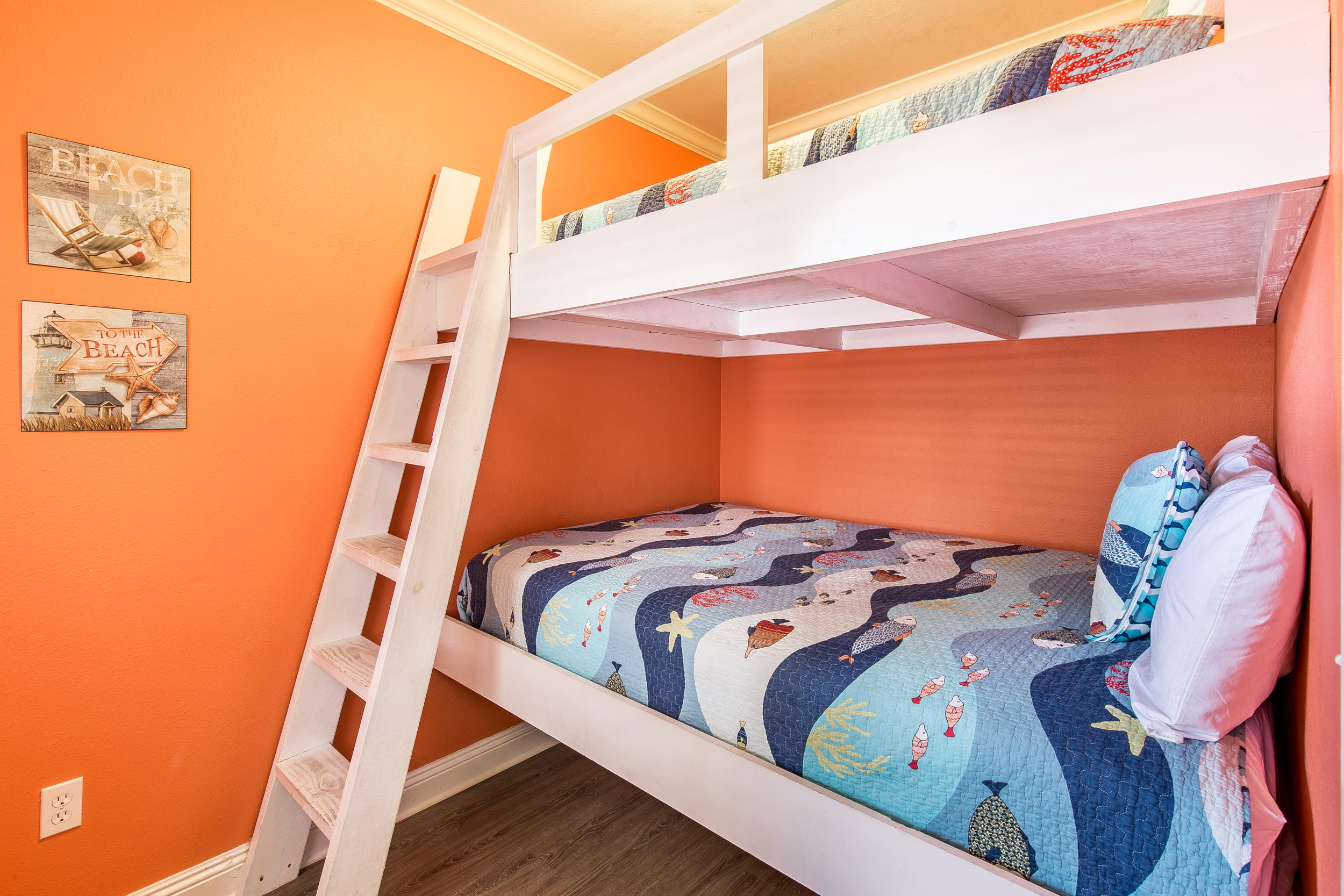 VILLAGES OF CRYSTAL BEACH - Residential