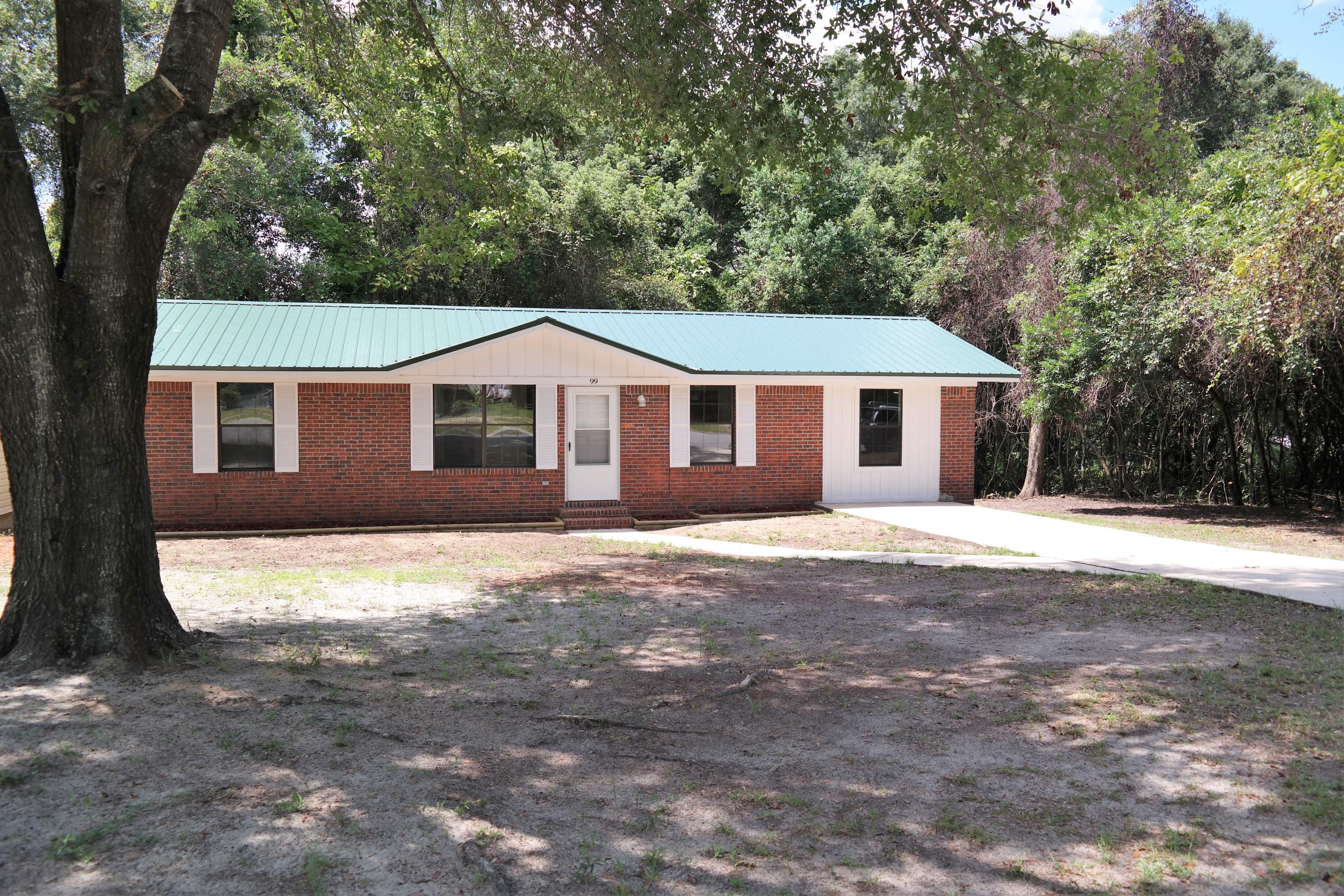 TOWN OF DEFUNIAK SPRINGS - Residential