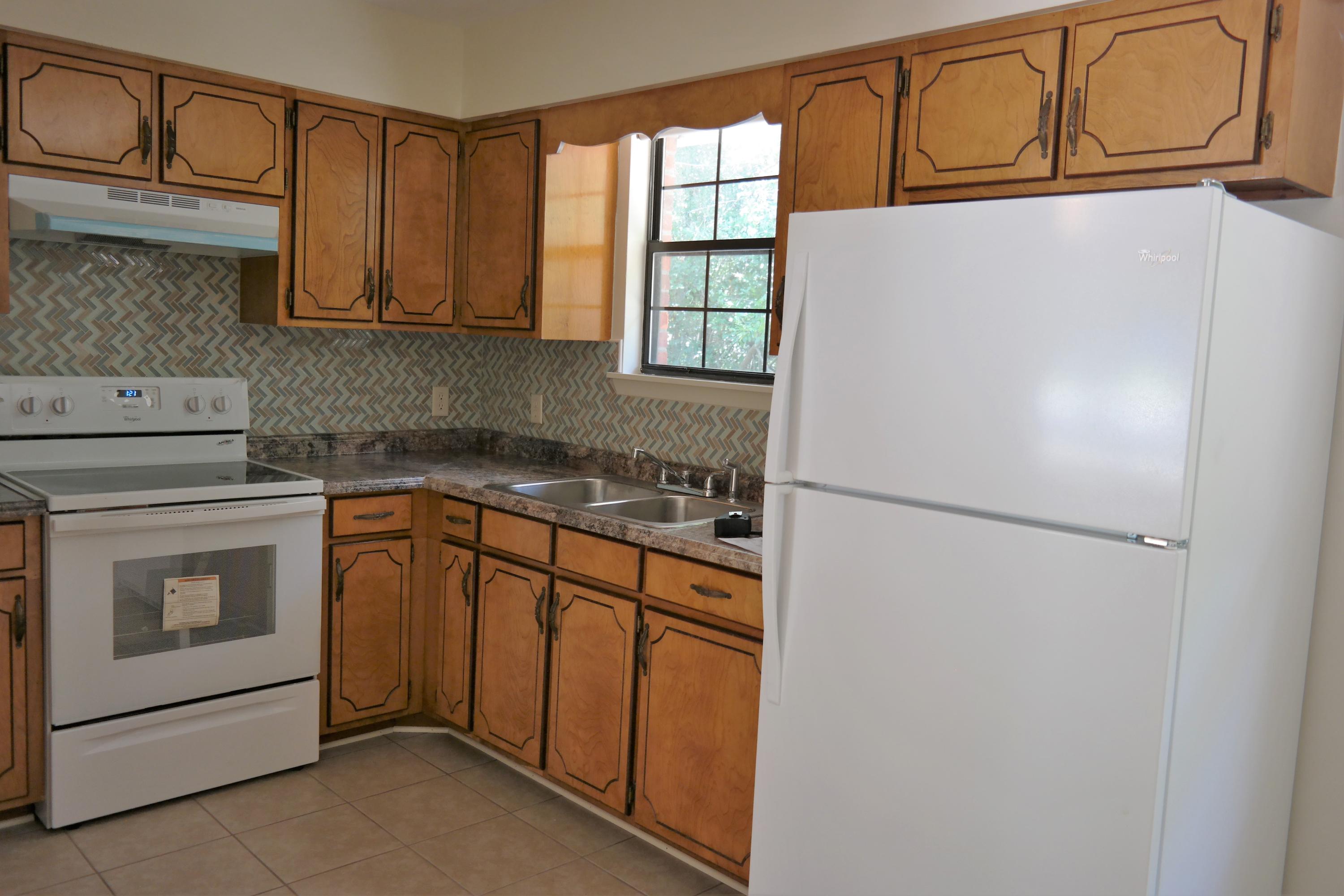 TOWN OF DEFUNIAK SPRINGS - Residential