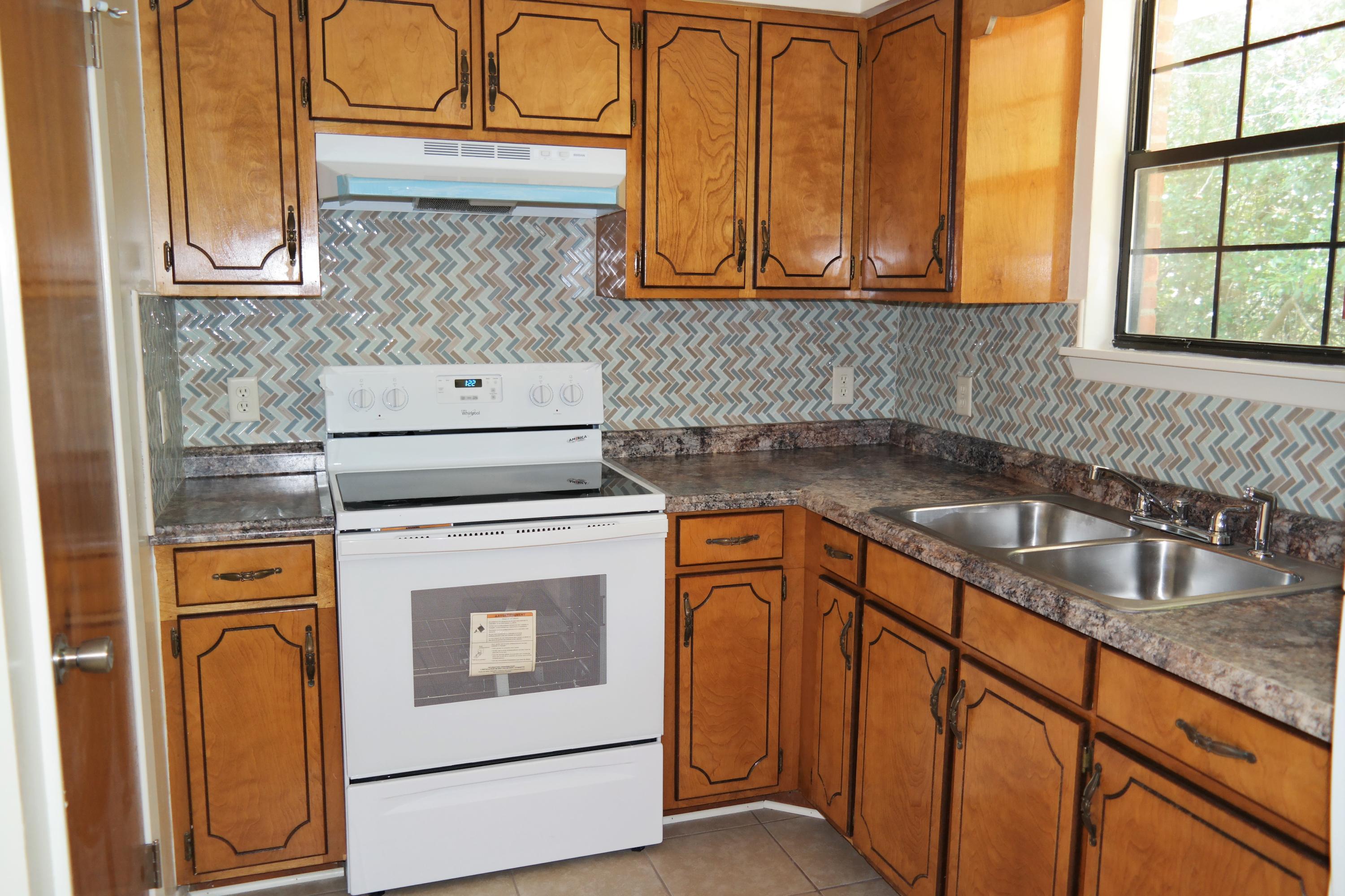 TOWN OF DEFUNIAK SPRINGS - Residential