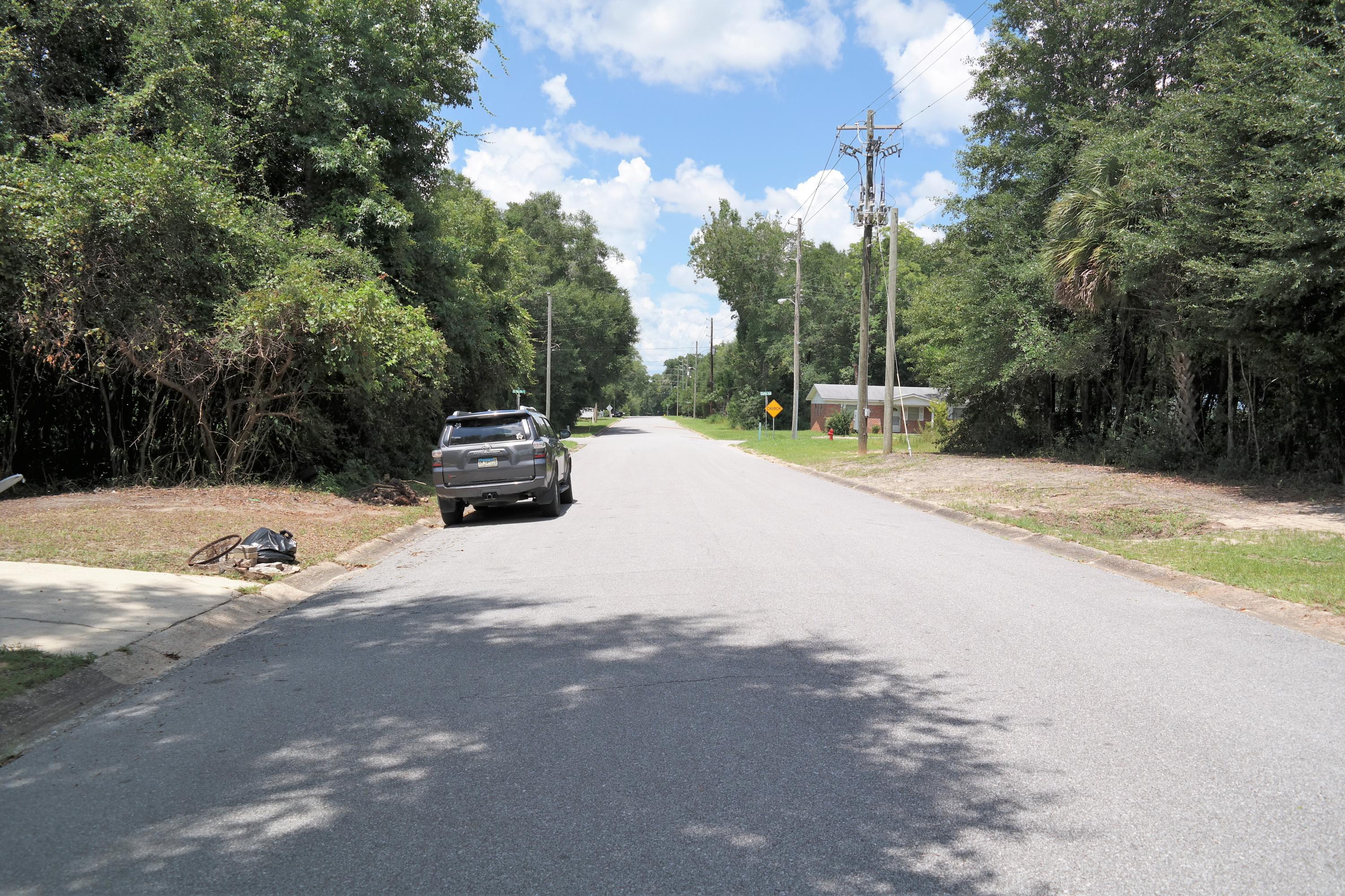 TOWN OF DEFUNIAK SPRINGS - Residential