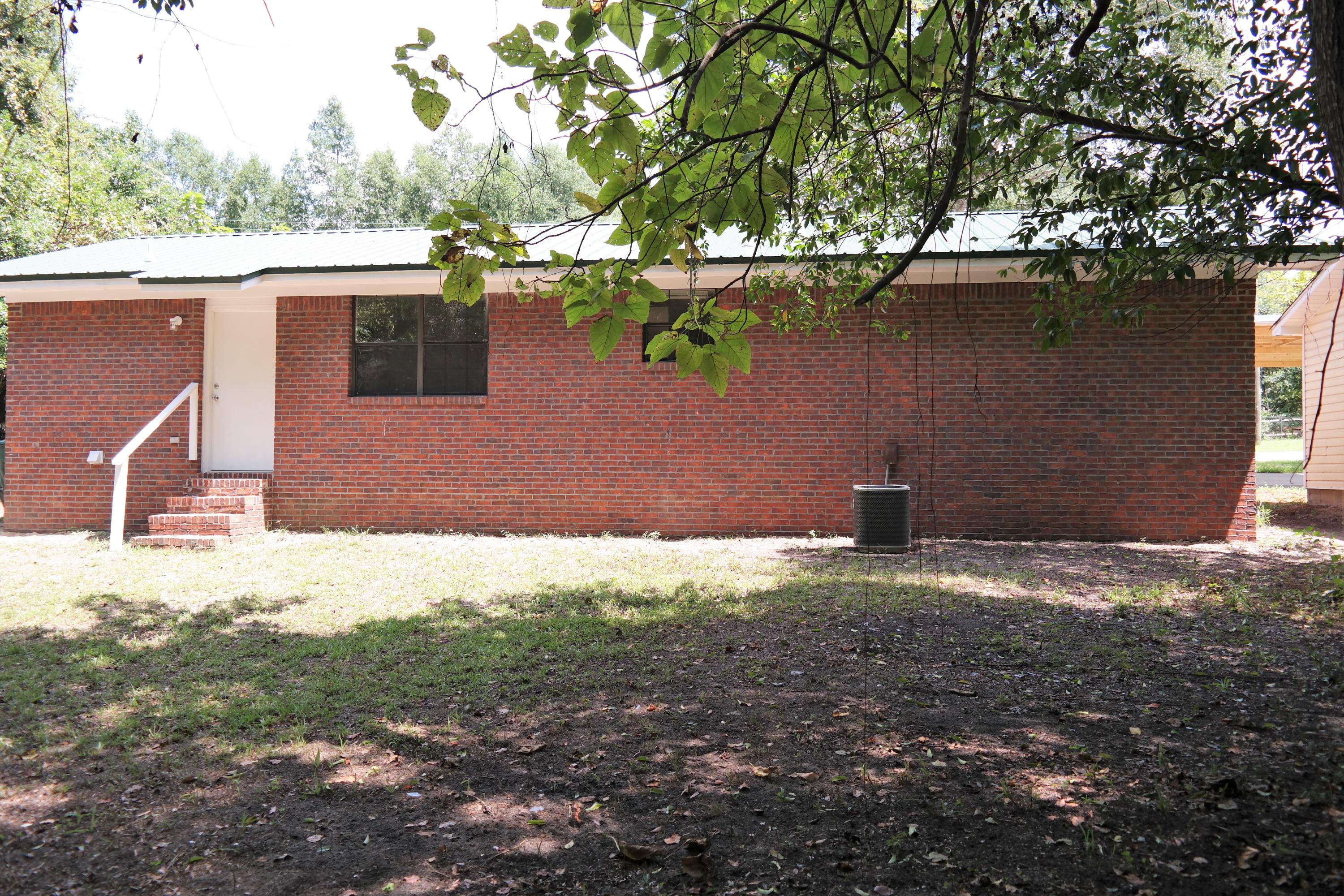 TOWN OF DEFUNIAK SPRINGS - Residential