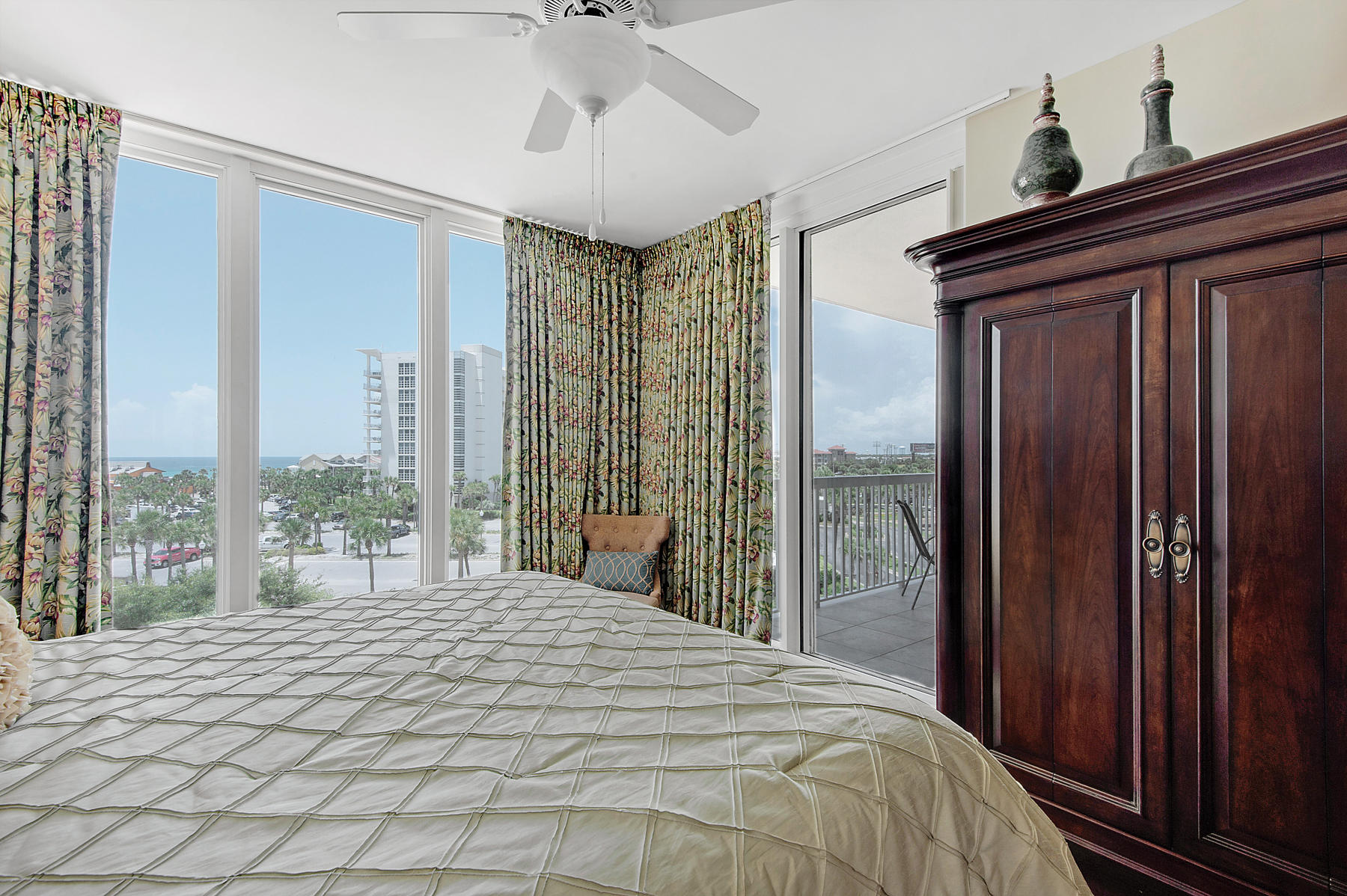 ST. LUCIA AT SILVER SHELLS - Residential