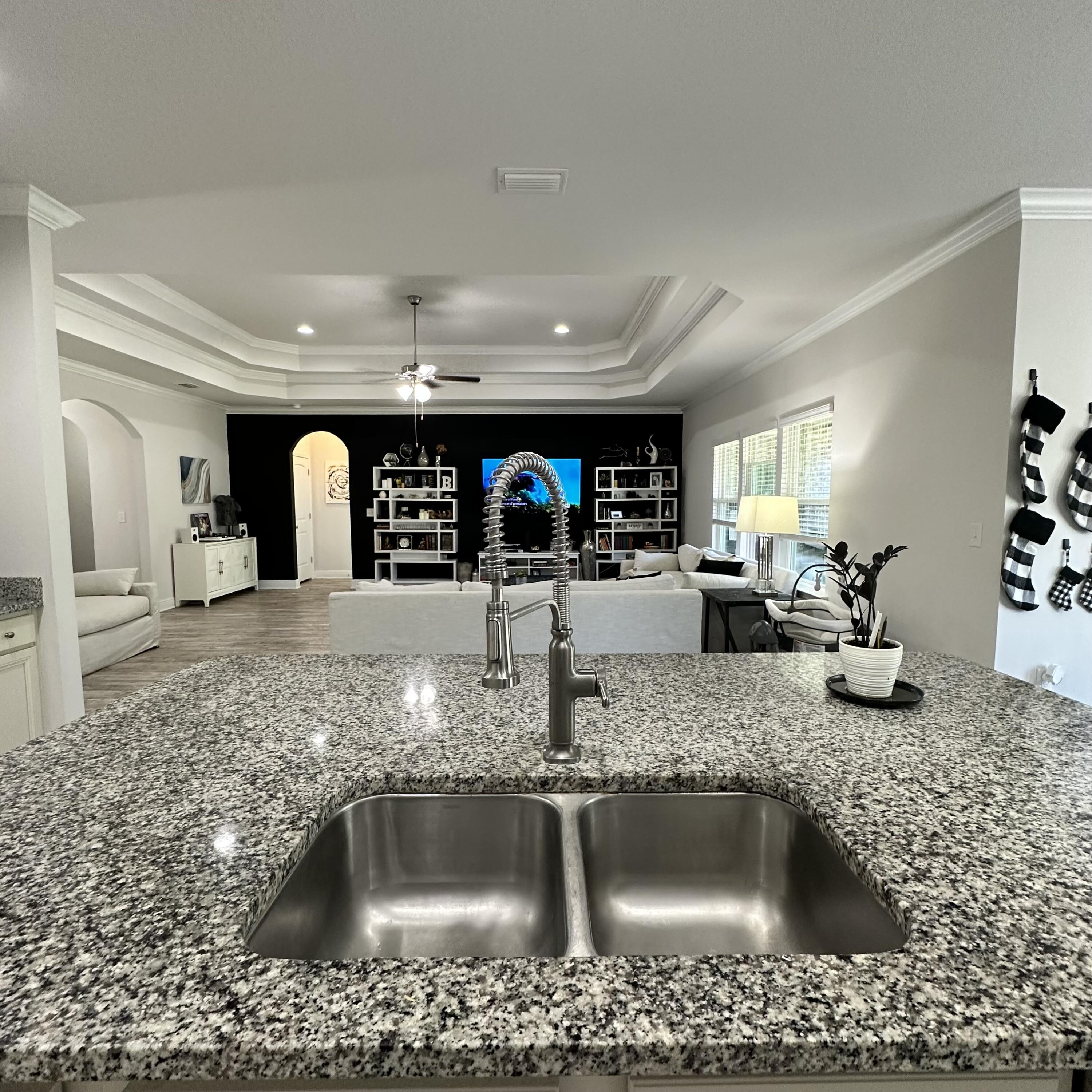 HAMMOCK BAY - Residential